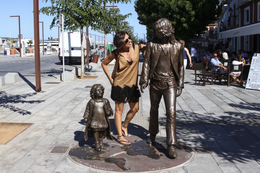Hippies Statue in Port of Ibiza